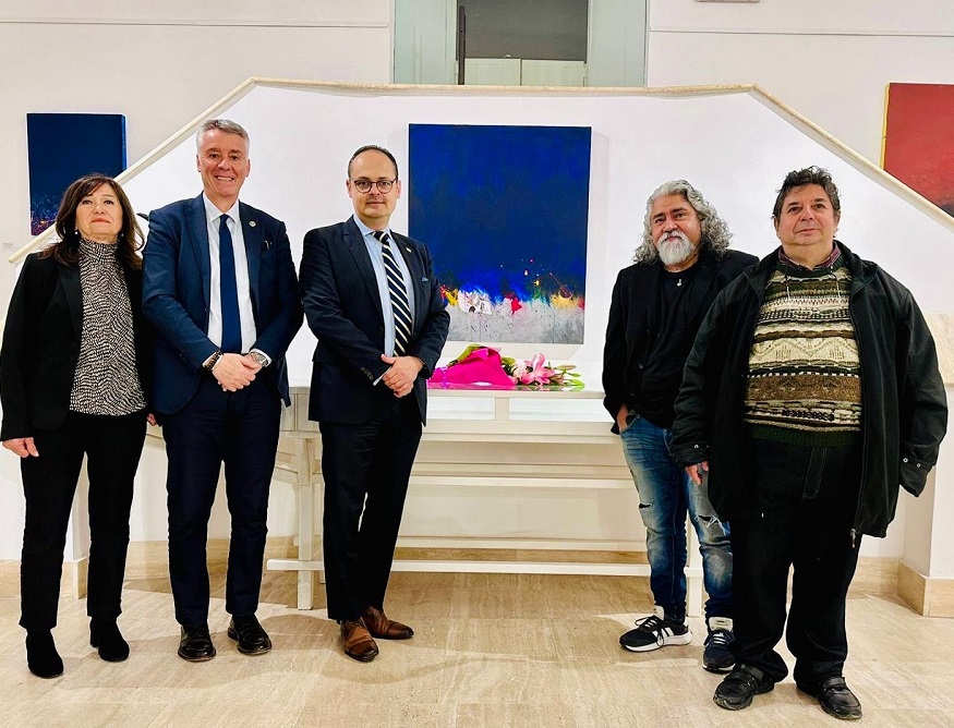 Visita en el Consulado de Colombia en Roma la exposición que se realiza en homenaje a “La Vorágine”