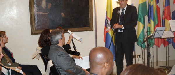 El Consulado de Colombia en Roma conmemoró el Día Nacional de la Memoria y Solidaridad con las Víctimas del Conflicto Armado